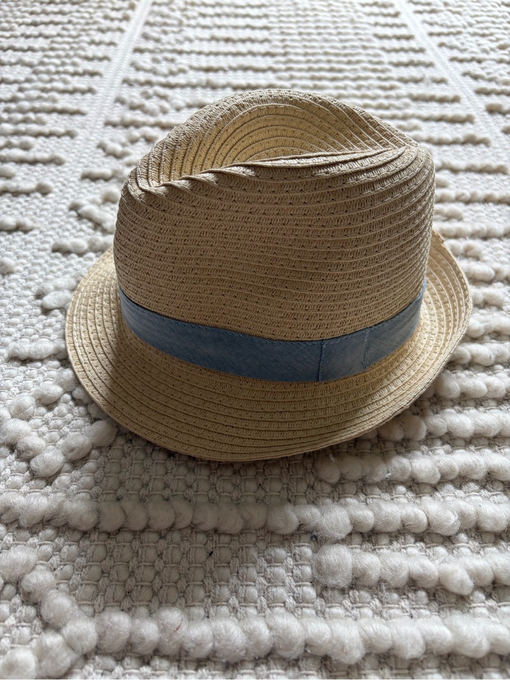 carter’s straw fedora hat with blue band size 12-24m